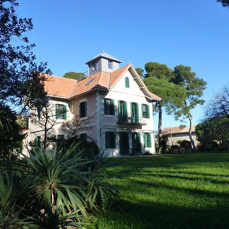 La Maison Du Mole Айга-Мортас Екстериор снимка